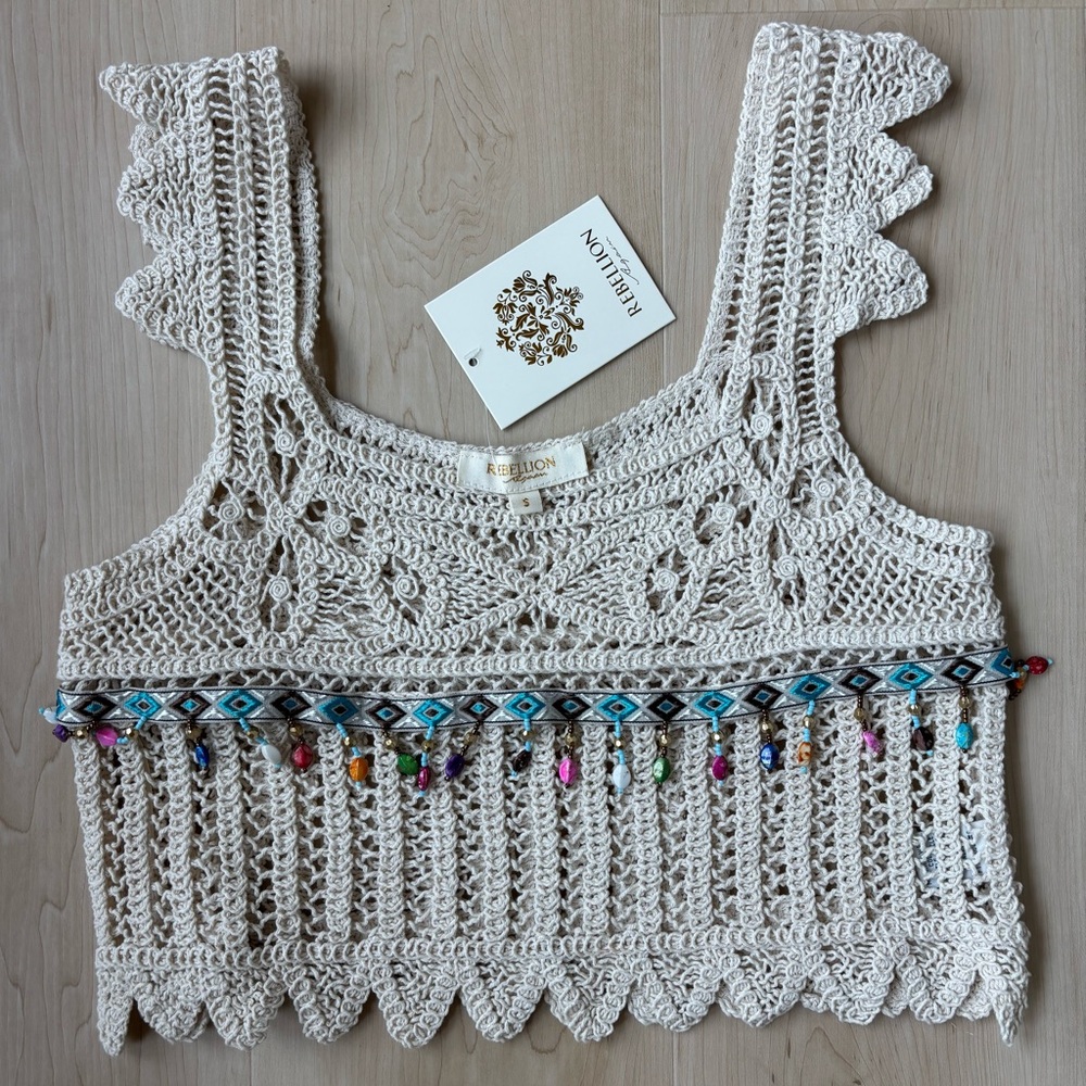 Crochet Ivory Beaded Boho Cropped Knit Tank Top - Picture 9 of 12